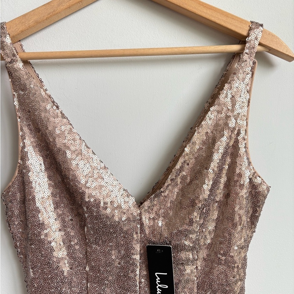 Lulus Exclusive Champagne Showers Matte Sequin Bodycon Mini Dress XS NWT - Picture 5 of 7
